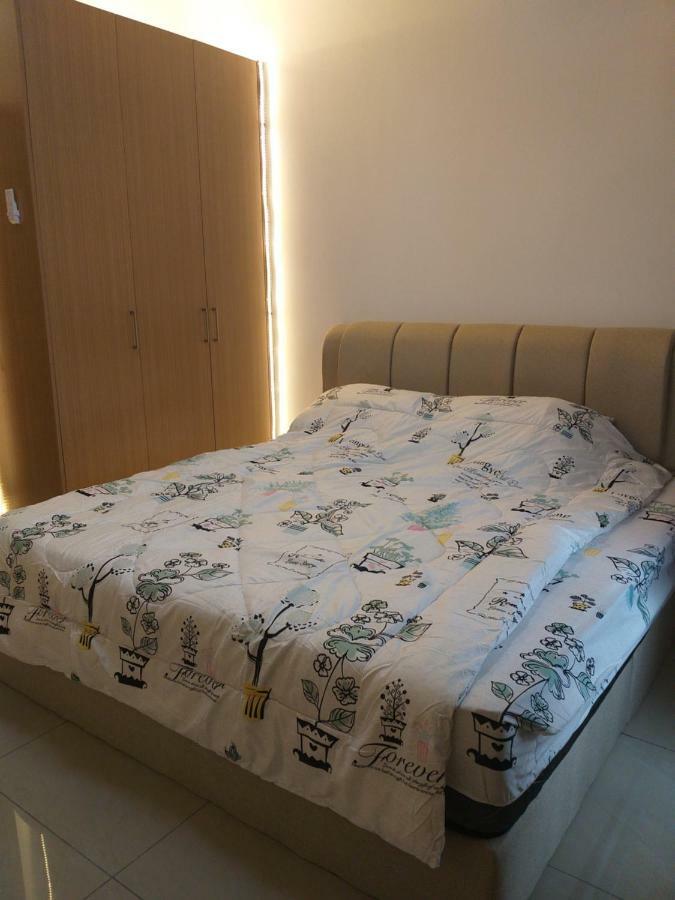 Kempas Indah @ The Secret Garden Homestay Johor Bahru Exterior foto